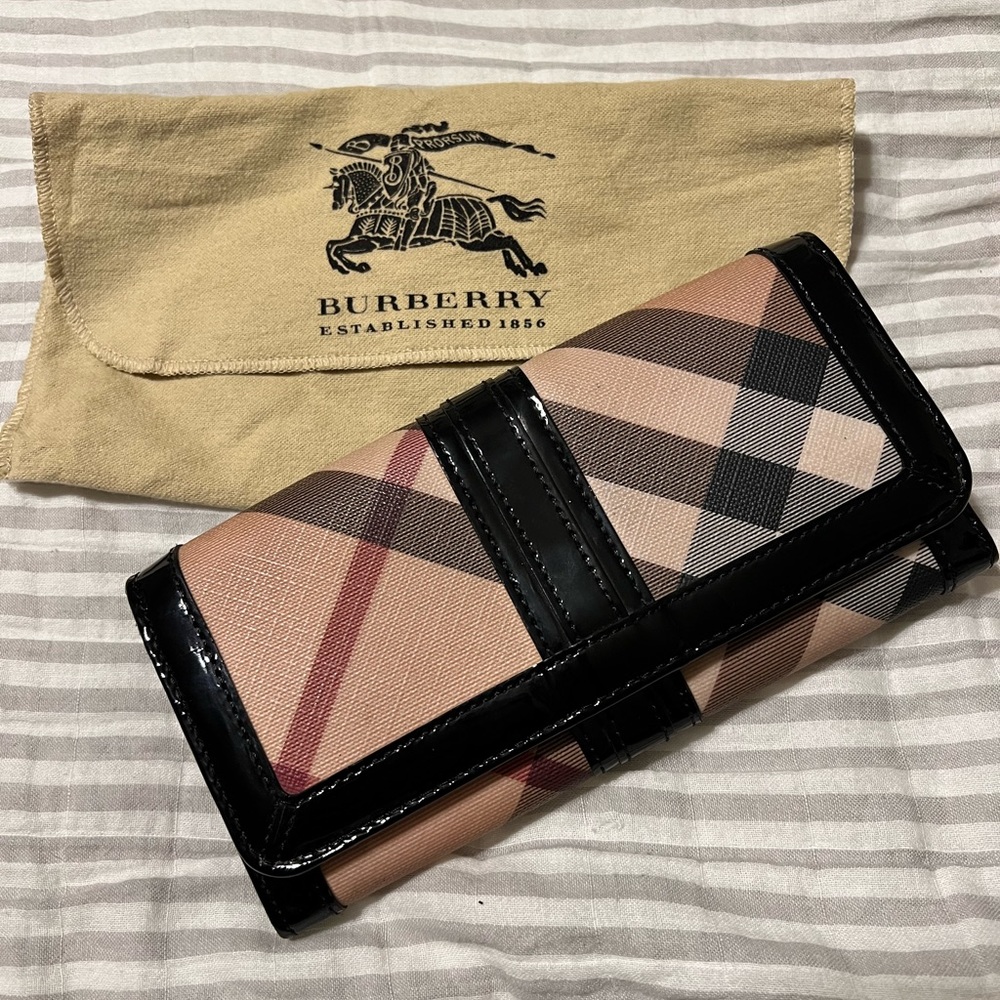 Burberry check wallet